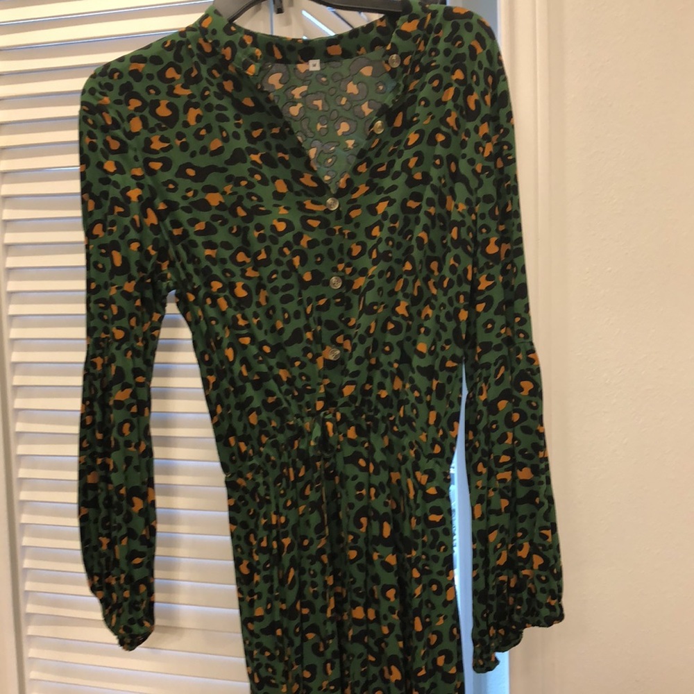 Green Leopard print dress - Picture 3 of 5